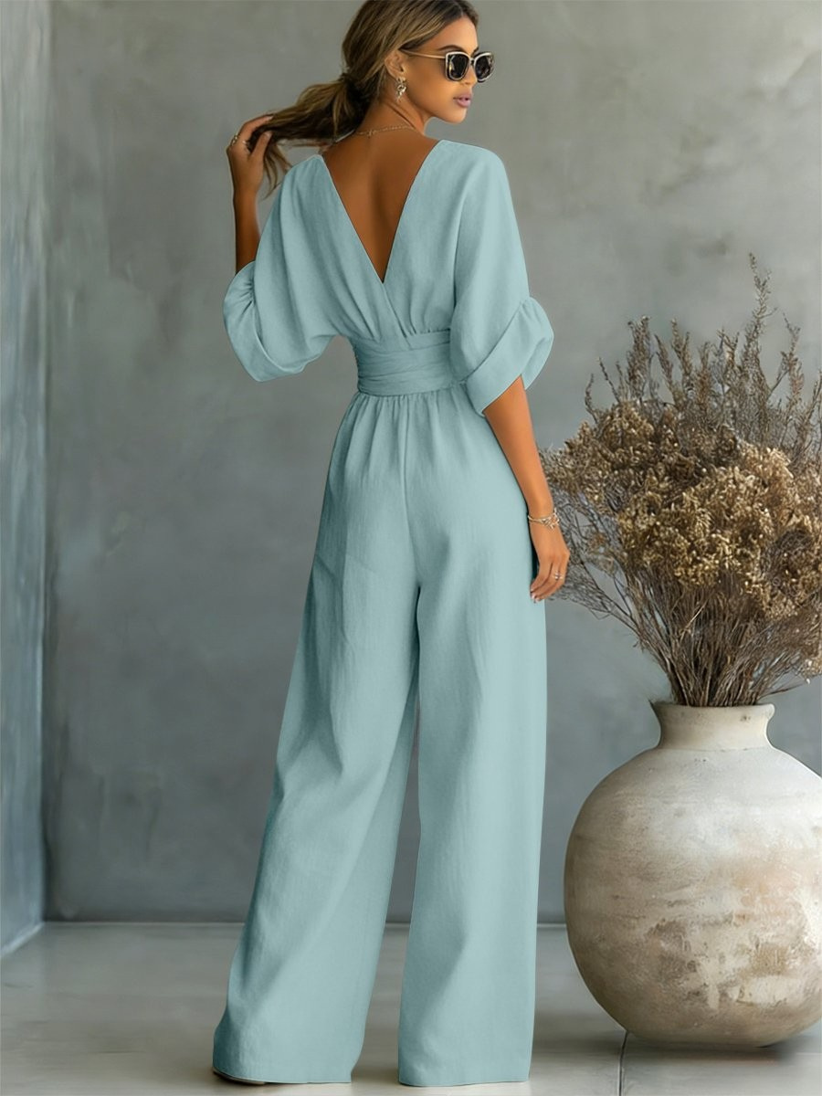 Sofia | Tuta elegante con scollo a V