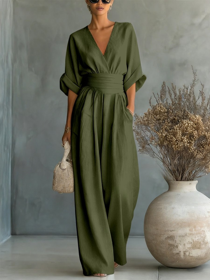Sofia | Tuta elegante con scollo a V