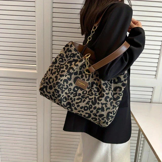 TAVIRA | BORSA TOTE CON CHARME LEOPARDO