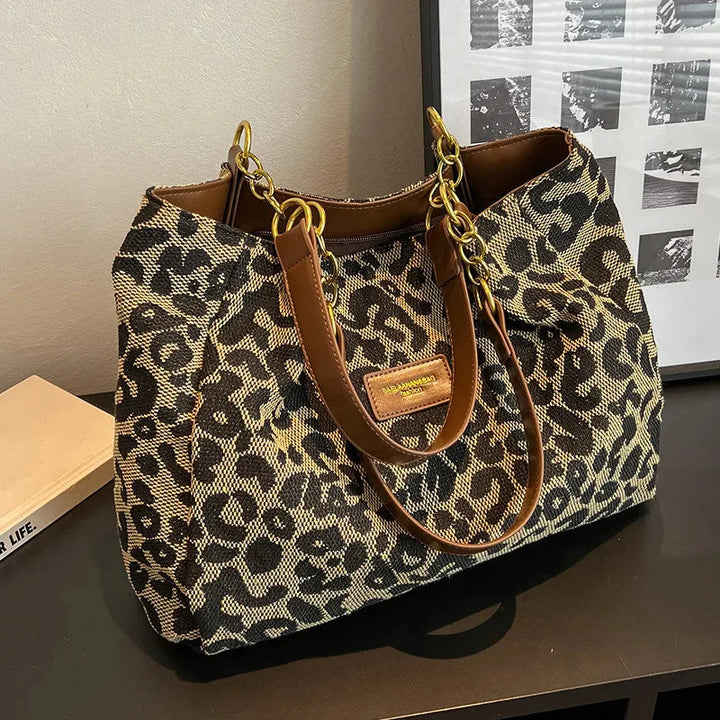 TAVIRA | BORSA TOTE CON CHARME LEOPARDO