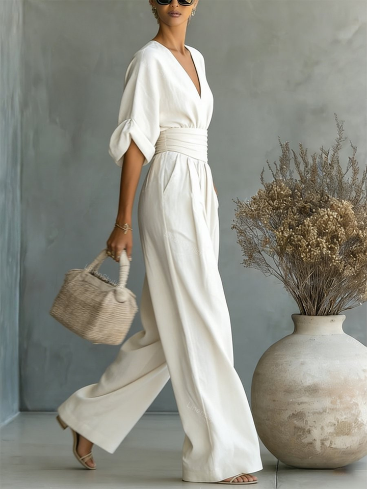 Sofia | Tuta elegante con scollo a V