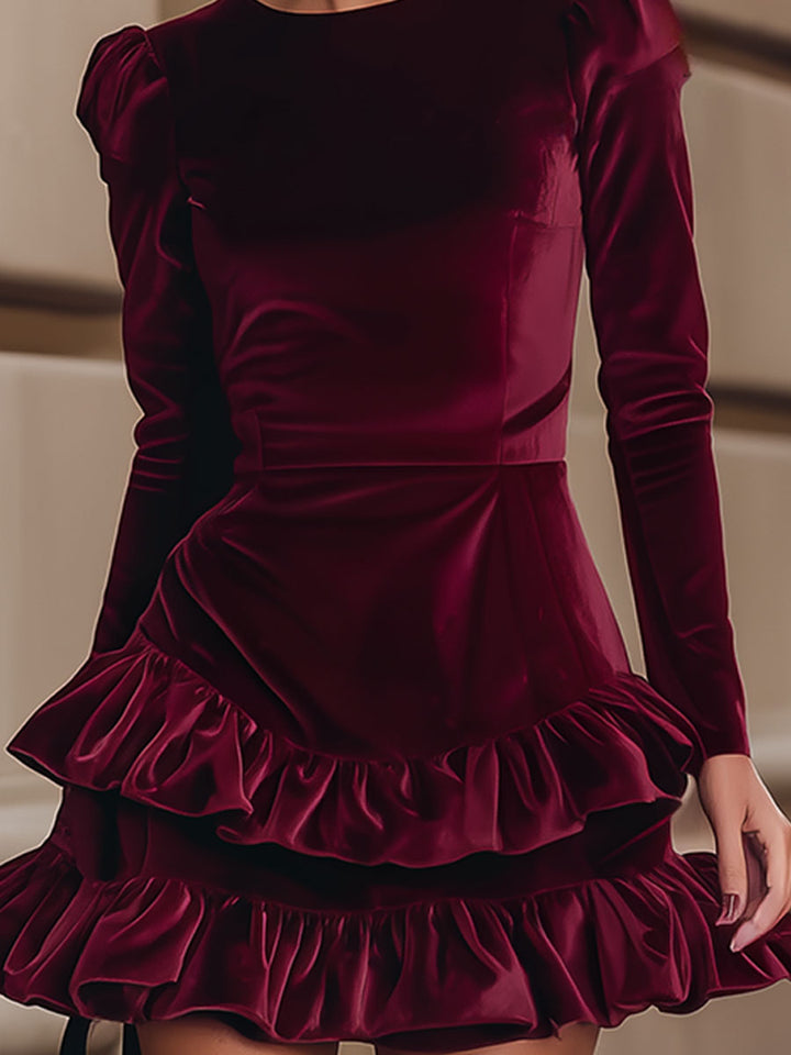 Aurelia | Abito in Velluto Bordeaux con Volant