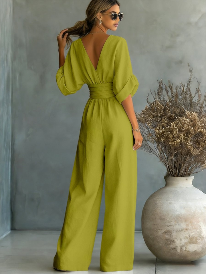Sofia | Tuta elegante con scollo a V
