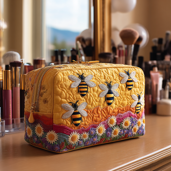 Beauty case trapuntato con api e fiori NCU0DK10420