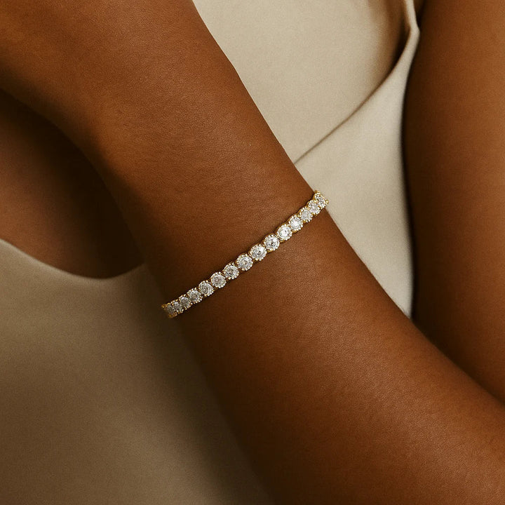 Bracciale tennis dorato con moissanite