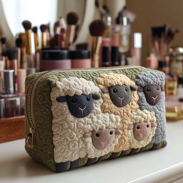 Beauty case trapuntato con piccoli agnelli NCU0NT10387