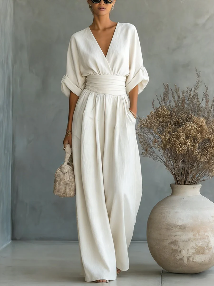 Sofia | Tuta elegante con scollo a V