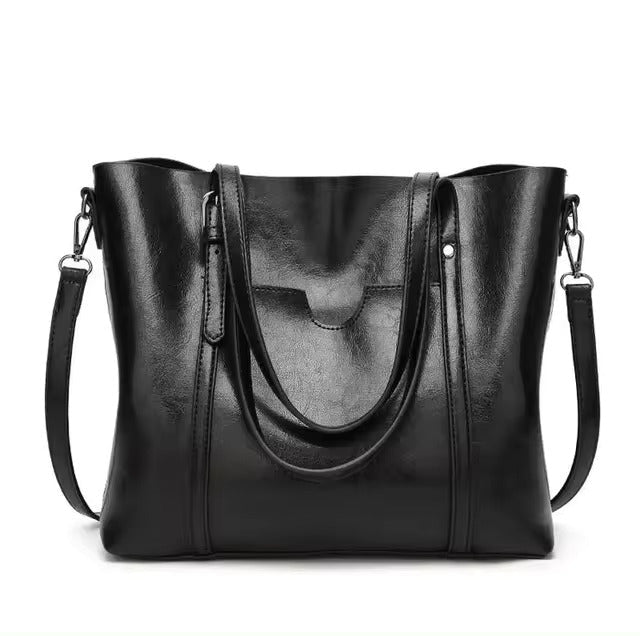 DAPHIRA | BORSA A SPALLA IN PELLE SLEEK