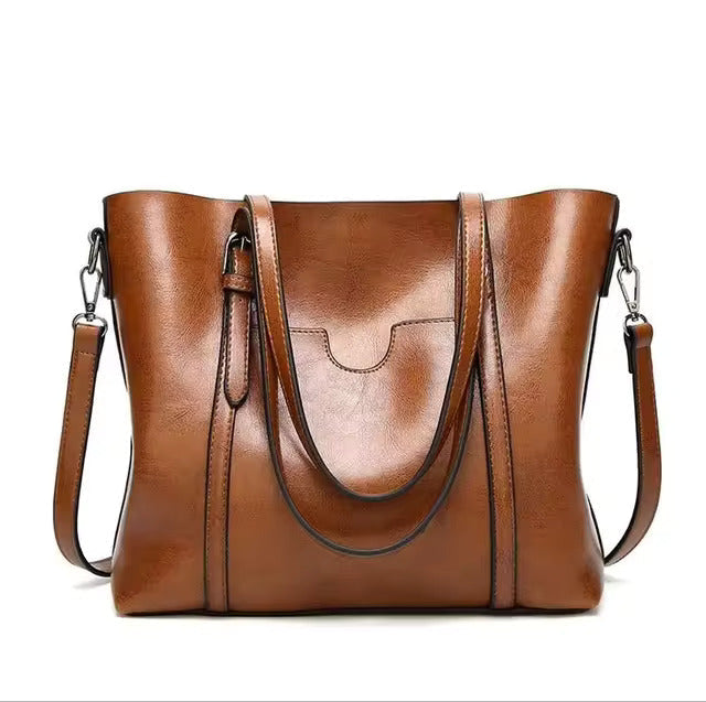 DAPHIRA | BORSA A SPALLA IN PELLE SLEEK
