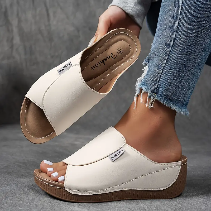 Sandali da Donna con Zeppa e Punta Aperta