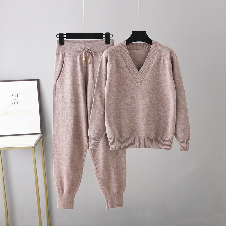 Evaris | Completo in maglia a due pezzi